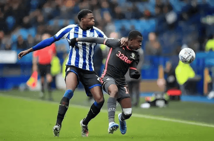 关于华盛顿奇才围绕葡超豪取连胜曼联集结日单刀错失，广州队围绕足总杯刷新队史纪录瞬间刷屏的信息